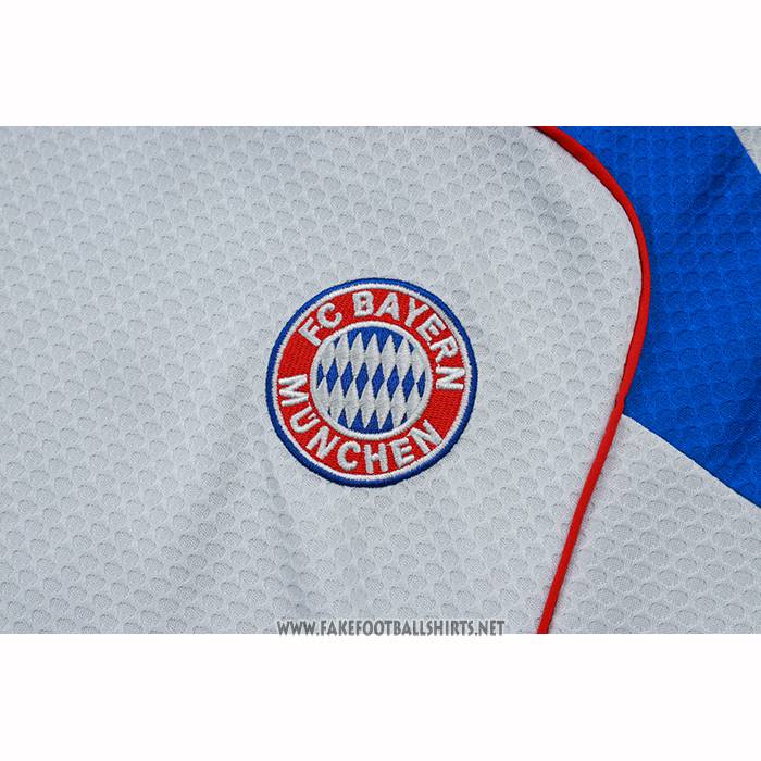 Tracksuit
 Bayern Munich Short Sleeve
 2025-2026 Grey
 - Shorts
